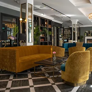 Hotel Iveagh Garden