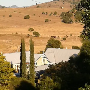 the-old-church-bed-and-breakfast.queenslandhotels.net/