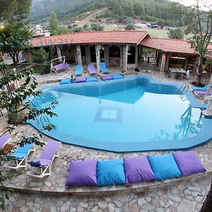 Atillas Getaway Hotel