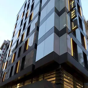 Hotel Smart, Esmirna